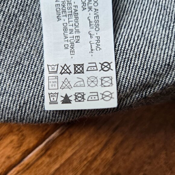 Zara Women's Denim Dark Blue Button Down Shirt W/ Front Pockets Size XS/S - Picture 4 of 7